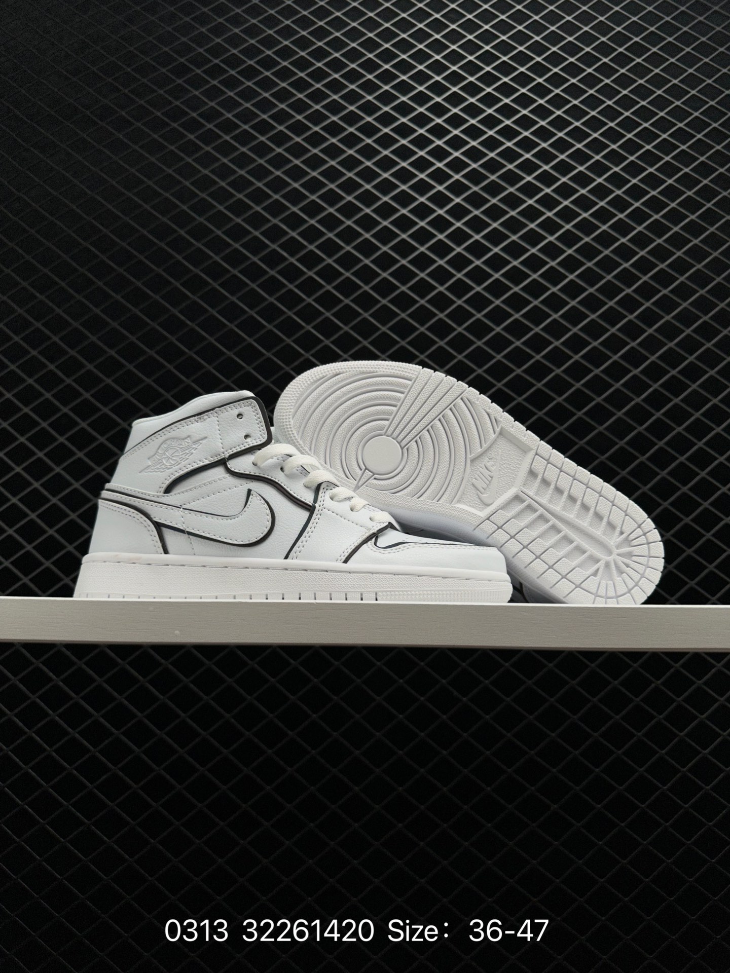 Air  jordan 1 Mid  SE WMNS